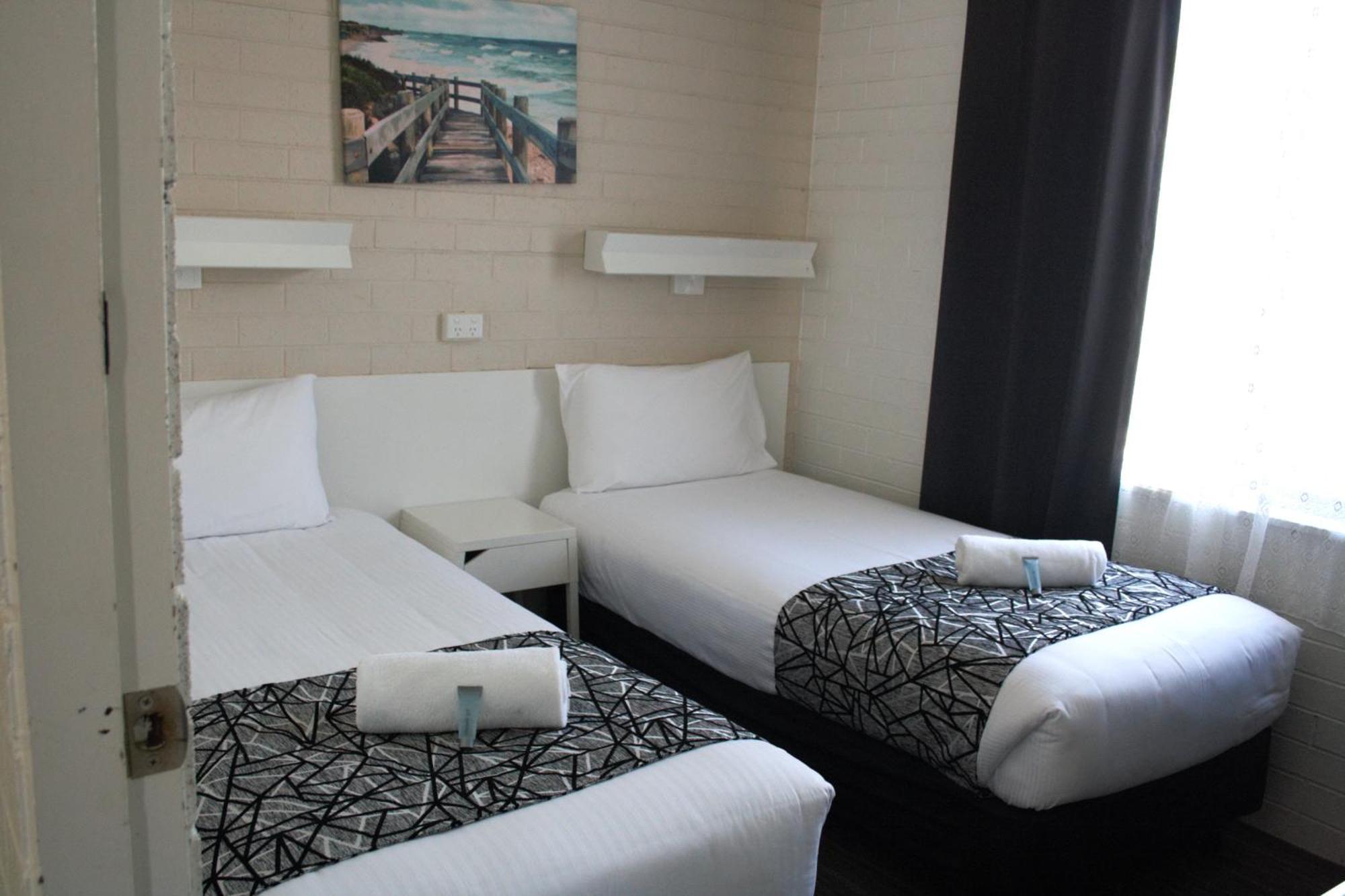 Coastal Bay Motel Кофс-Харбор Экстерьер фото