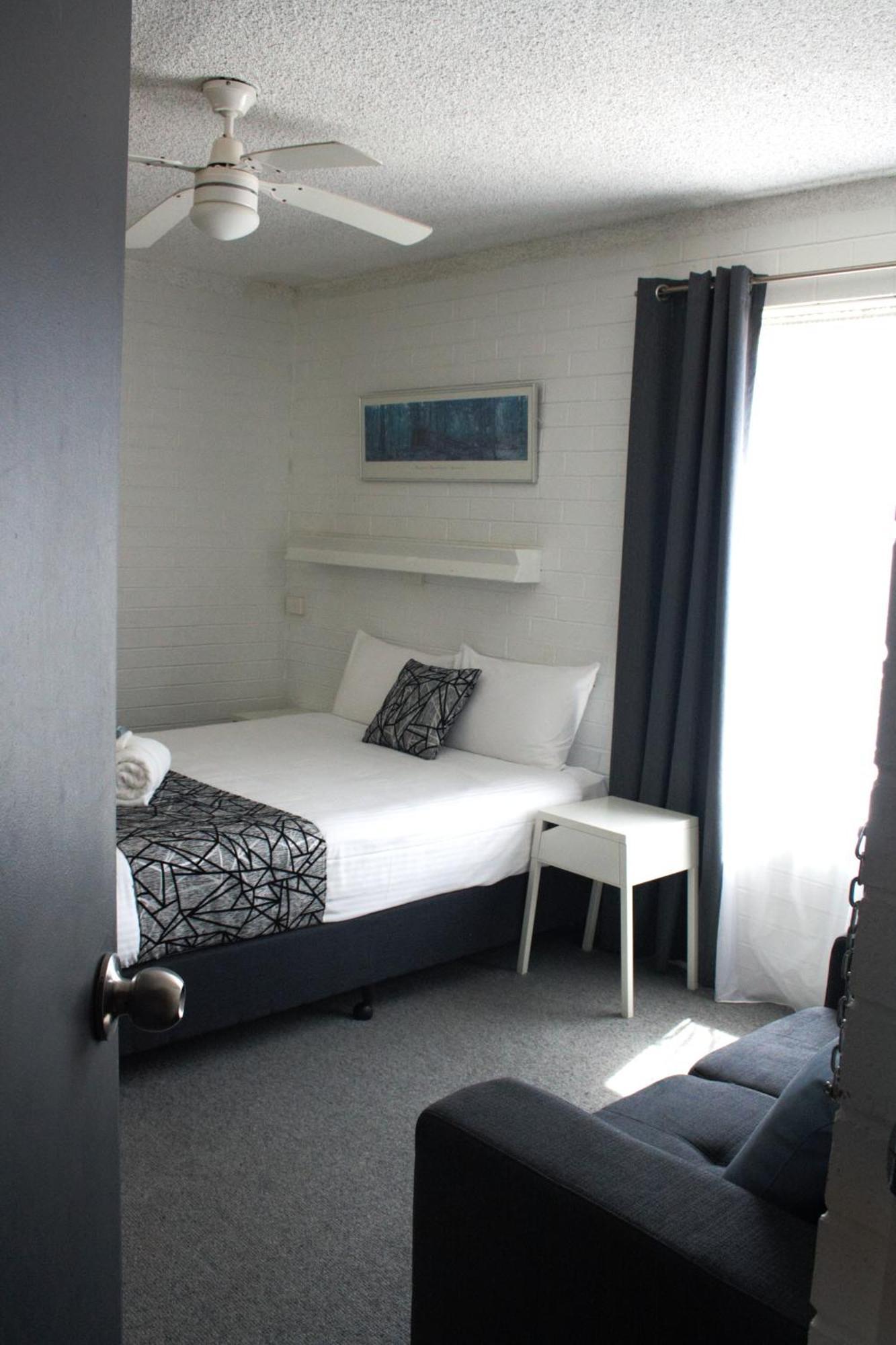 Coastal Bay Motel Кофс-Харбор Экстерьер фото