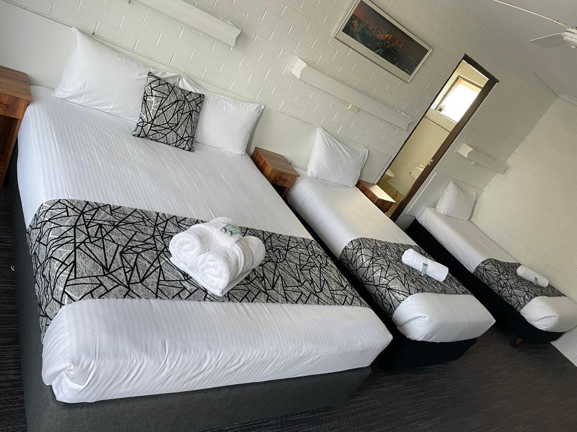 Coastal Bay Motel Кофс-Харбор Экстерьер фото