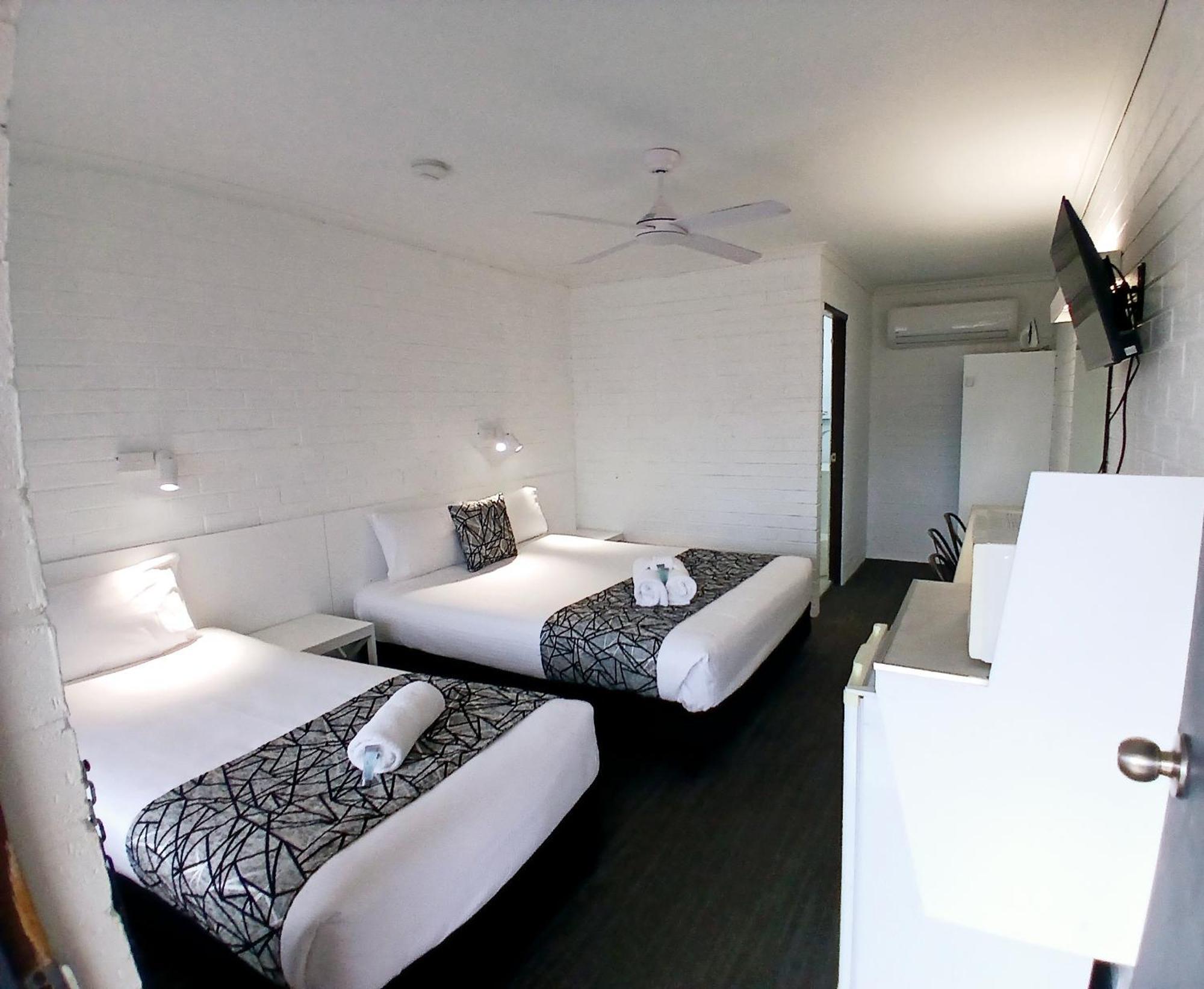 Coastal Bay Motel Кофс-Харбор Экстерьер фото